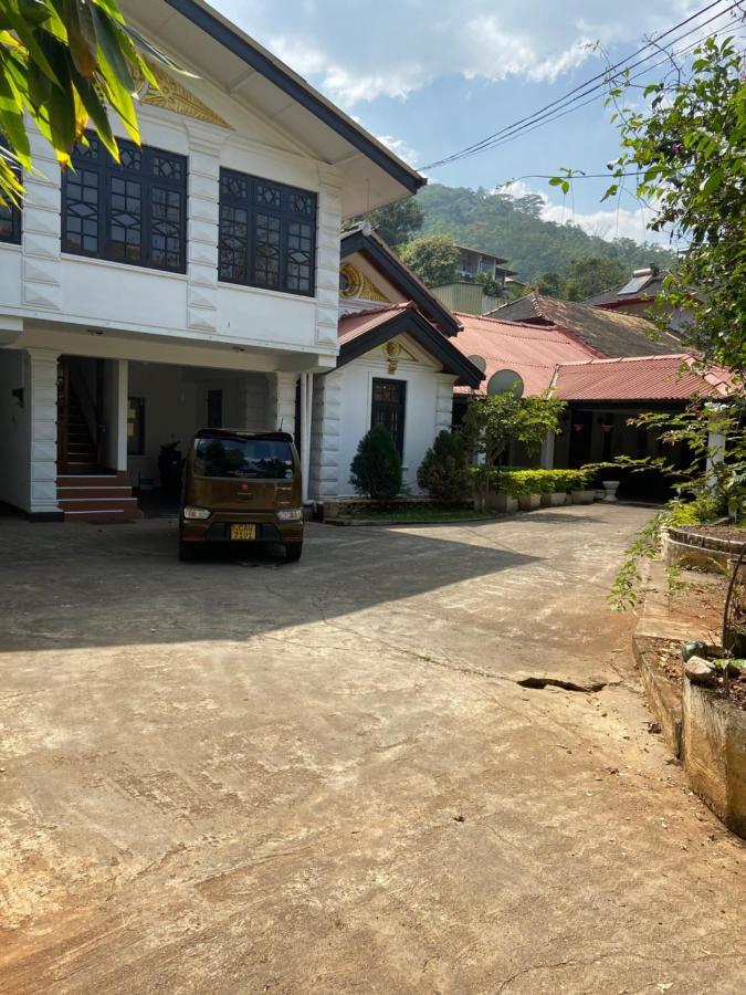 Kandy Garden Villa エクステリア 写真