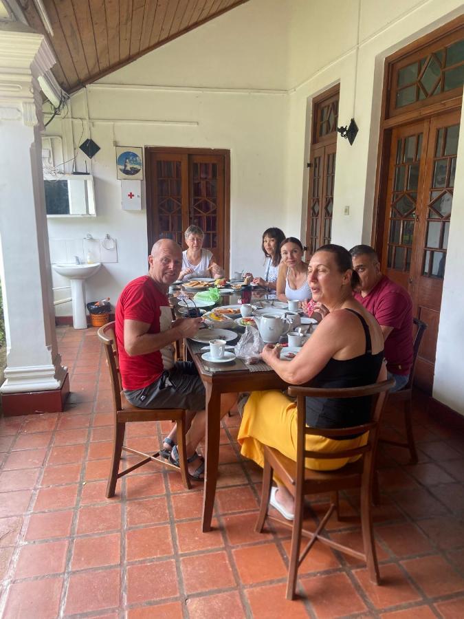 Kandy Garden Villa エクステリア 写真